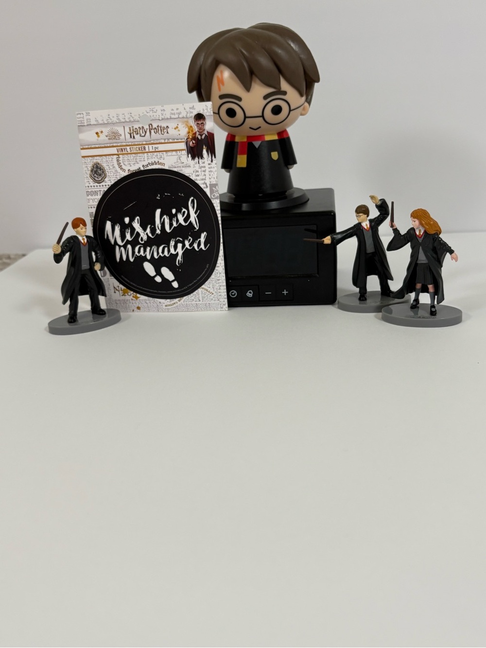 Harry Potter 'Mischief Managed' Home Accent Sticker - Black